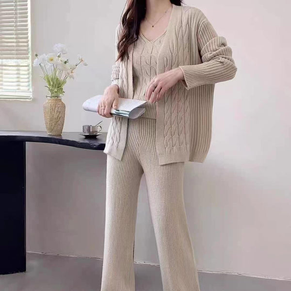 Louise 3-in-1 Knit terno