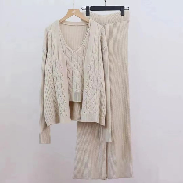 Louise 3-in-1 Knit terno