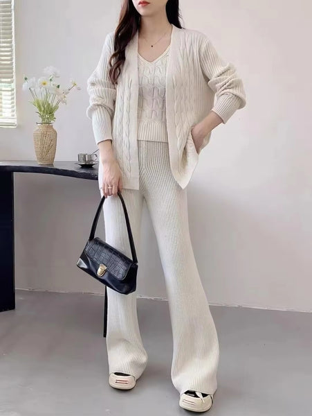 Louise 3-in-1 Knit terno