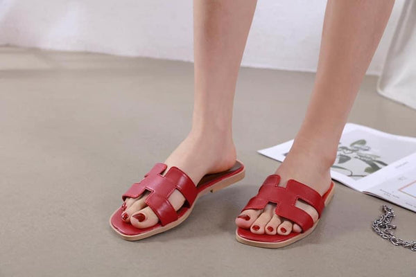 TB Classic Flat Sandals