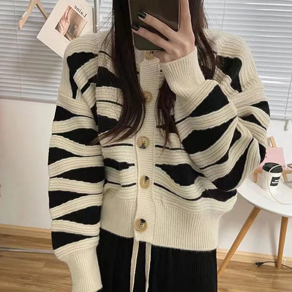 Eira Cardigan